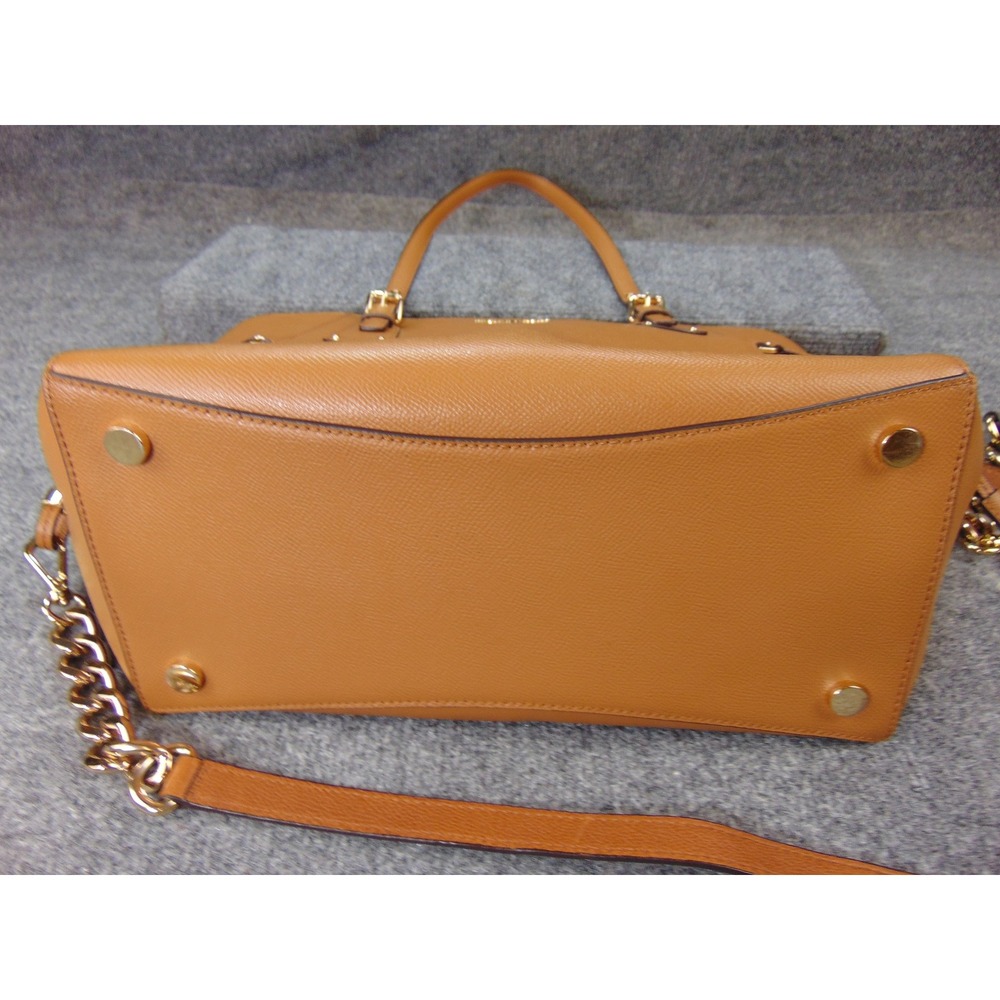 Michael Kors Voyager Tote Tan Brown Saffiano Leather 30H9GV0T0C Shoulder Bag - Picture 10 of 16